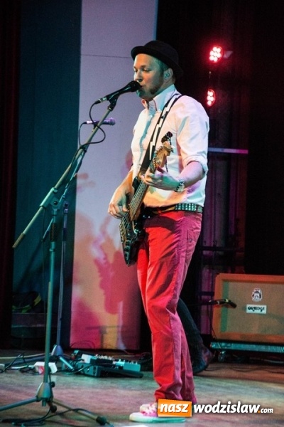 Zdjęcie w galerii na portalu naszwodzislaw.com: Walentynki w Radlinie: Cała Góra Barwinków  wiadomości z regionu