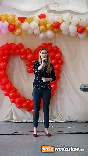 Zdjęcie w galerii na portalu naszwodzislaw.com: Otwórzmy nasze serca. Wodzisławski Ekonomik charytatywnie wiadomości z regionu