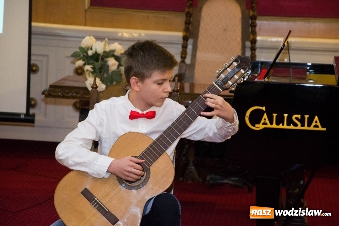 Zdjęcie w galerii na portalu naszwodzislaw.com: Wodzisławski Uniwersytet Trzeciego Wieku. Zorganizowano wystawę z okazji 10-lecia  wiadomości z regionu