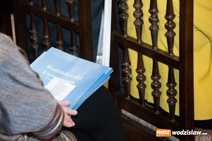 Zdjęcie w galerii na portalu naszwodzislaw.com: Wodzisławski Uniwersytet Trzeciego Wieku. Zorganizowano wystawę z okazji 10-lecia  wiadomości z regionu