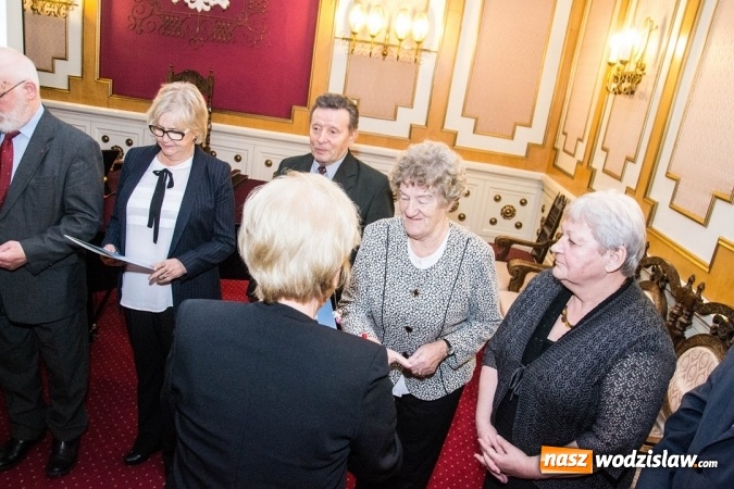 Zdjęcie w galerii na portalu naszwodzislaw.com: Wodzisławski Uniwersytet Trzeciego Wieku. Zorganizowano wystawę z okazji 10-lecia  wiadomości z regionu