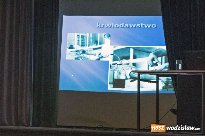 Zdjęcie w galerii na portalu naszwodzislaw.com: Prelekcja dotycząca krwiodawstwa i dawców szpiku. Uczniowie ZSP nr 2 w Rydułtowach dowiedzieli się, dlaczego warto pomagać innym wiadomości z regionu