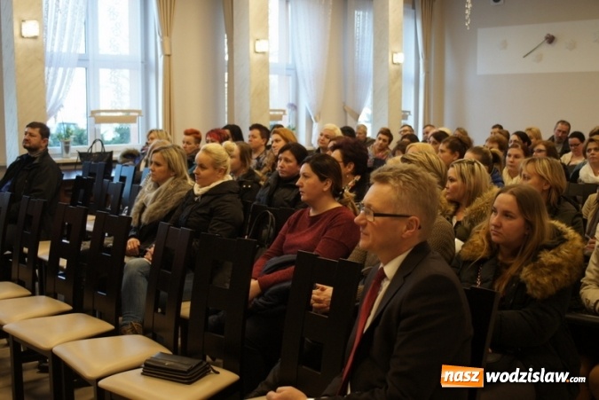 Zdjęcie w galerii na portalu naszwodzislaw.com: Mszana: Kolejne spotkanie mieszkanek zainteresowanych pracą w czeskiej firmie wiadomości z regionu