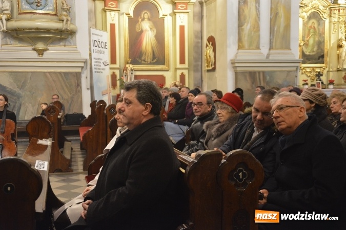 Zdjęcie w galerii na portalu naszwodzislaw.com: Jan Wincenty Hawel honorowym obywatelem Pszowa. Śląska Orkiestra Kameralna zagrała w bazylice wiadomości z regionu
