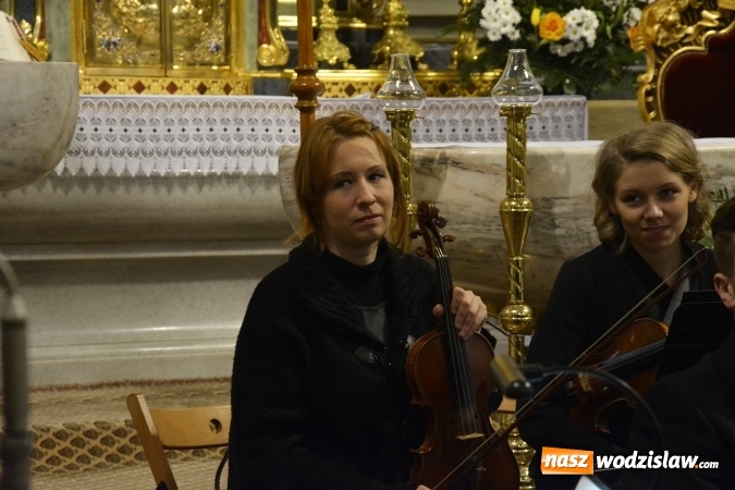 Zdjęcie w galerii na portalu naszwodzislaw.com: Jan Wincenty Hawel honorowym obywatelem Pszowa. Śląska Orkiestra Kameralna zagrała w bazylice wiadomości z regionu