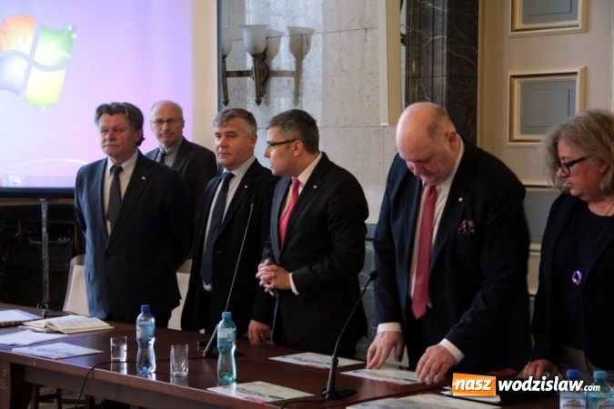 Zdjęcie w galerii na portalu naszwodzislaw.com: Rolniku! Trzymaj drób w kurniku! wiadomości z regionu