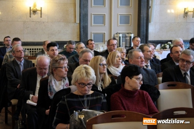 Zdjęcie w galerii na portalu naszwodzislaw.com: Rolniku! Trzymaj drób w kurniku! wiadomości z regionu