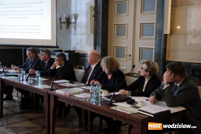 Zdjęcie w galerii na portalu naszwodzislaw.com: Rolniku! Trzymaj drób w kurniku! wiadomości z regionu