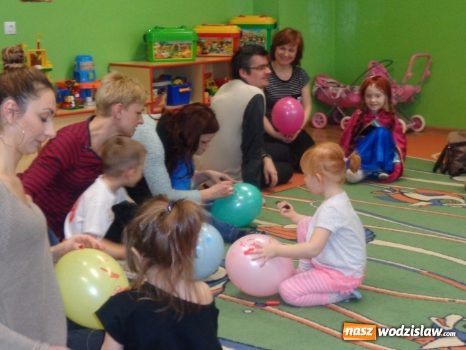 Zdjęcie w galerii na portalu naszwodzislaw.com: PP numer 18: kreatywny rodzic - kreatywne dziecko wiadomości z regionu