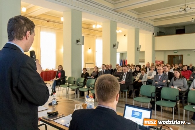 Zdjęcie w galerii na portalu naszwodzislaw.com: Projekt uchwały antysmogowej: zakończono spotkania informacyjne w samorządach wiadomości z regionu