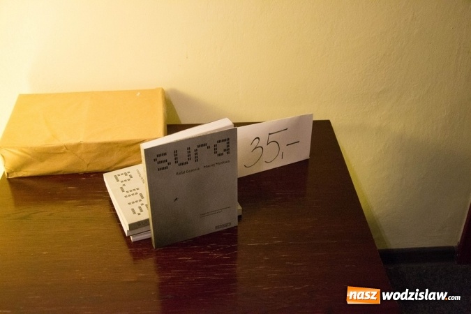 Zdjęcie w galerii na portalu naszwodzislaw.com: O syryjskiej rewolucji, wojnie i ludzkich marzeniach. Wyjątkowi goście w wodzisławskiej bibliotece wiadomości z regionu