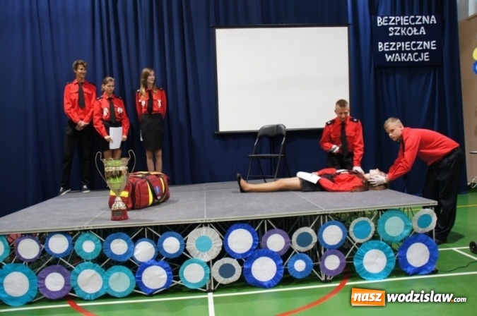 Zdjęcie w galerii na portalu naszwodzislaw.com: Do zakończenia Ogólnopolskiego Konkursu Floriany zostało tylko kilka dni wiadomości z regionu