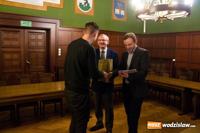 Zdjęcie w galerii na portalu naszwodzislaw.com: Rozstrzygnięto konkurs na koncepcję zagospodarowania rydułtowskiego dworca PKP wiadomości z regionu