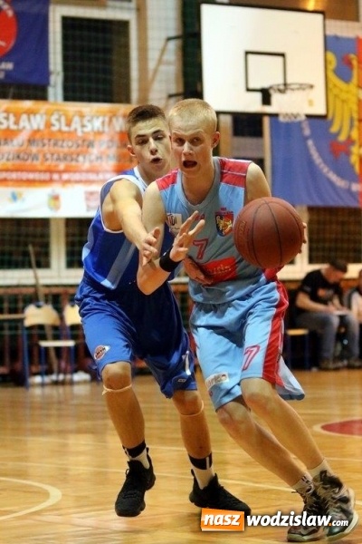 Zdjęcie w galerii na portalu naszwodzislaw.com: Doskonała druga połowa meczu koszykarzy MKS Wodzisław. Smyk Prudnik pokonany! wiadomości z regionu