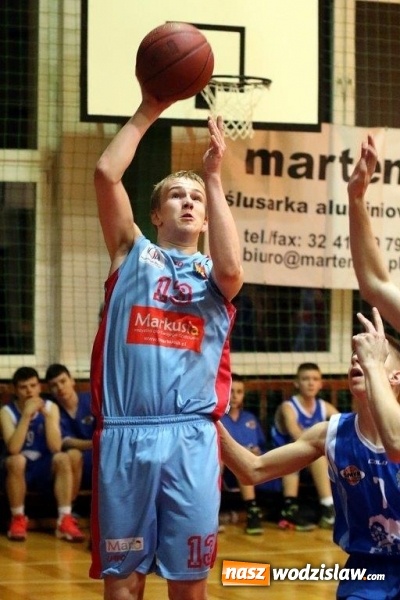 Zdjęcie w galerii na portalu naszwodzislaw.com: Doskonała druga połowa meczu koszykarzy MKS Wodzisław. Smyk Prudnik pokonany! wiadomości z regionu
