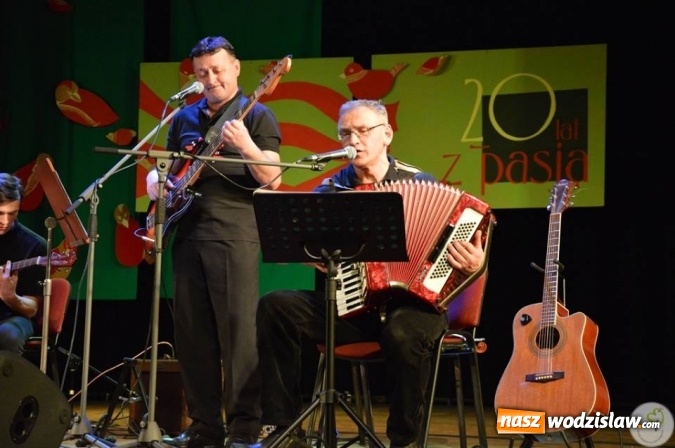 Zdjęcie w galerii na portalu naszwodzislaw.com: 20 lat grupy twórczej 