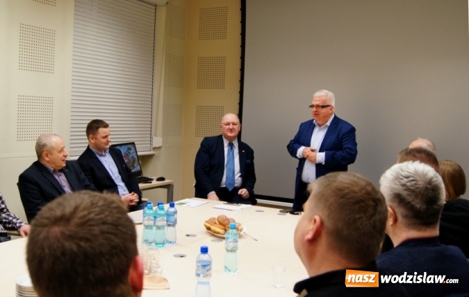 Zdjęcie w galerii na portalu naszwodzislaw.com: Czy numery 997, 998 i 999 przestaną wkrótce obowiązywać? wiadomości z regionu