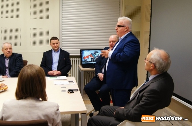 Zdjęcie w galerii na portalu naszwodzislaw.com: Czy numery 997, 998 i 999 przestaną wkrótce obowiązywać? wiadomości z regionu