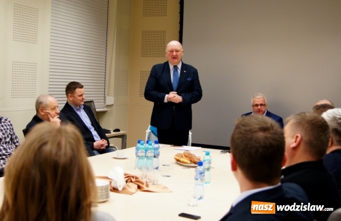 Zdjęcie w galerii na portalu naszwodzislaw.com: Czy numery 997, 998 i 999 przestaną wkrótce obowiązywać? wiadomości z regionu