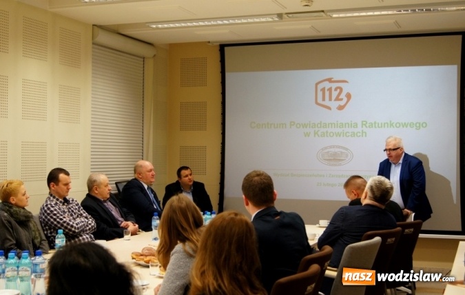 Zdjęcie w galerii na portalu naszwodzislaw.com: Czy numery 997, 998 i 999 przestaną wkrótce obowiązywać? wiadomości z regionu