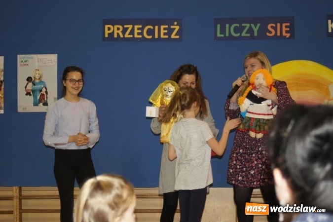 Zdjęcie w galerii na portalu naszwodzislaw.com: IV edycja og&oacute;lnopolskiej akcji 