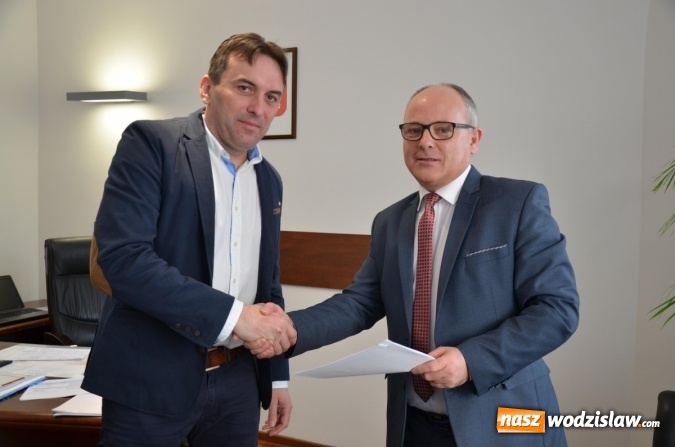 Zdjęcie w galerii na portalu naszwodzislaw.com: Rusza przebudowa ulicy Piotrowickiej w Skrbeńsku  wiadomości z regionu