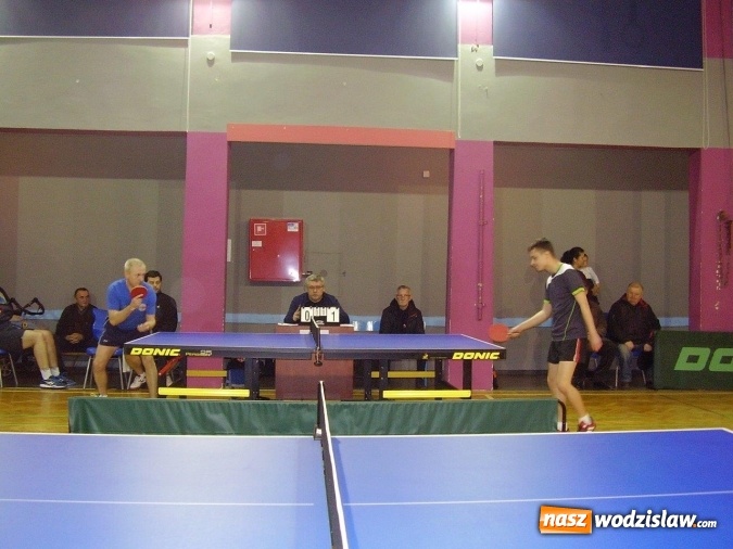 Zdjęcie w galerii na portalu naszwodzislaw.com: Cenna wygrana Relaksu z drużyną z Pszowa  wiadomości z regionu