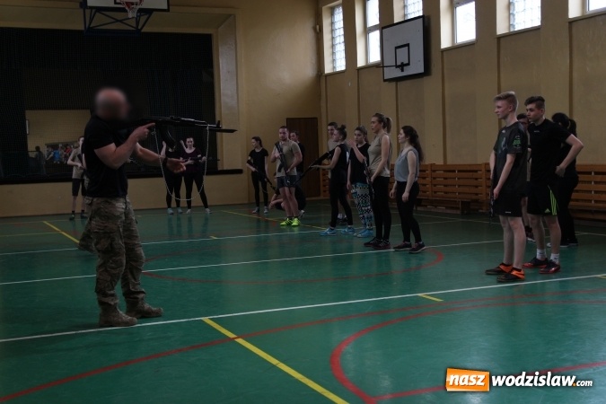 Zdjęcie w galerii na portalu naszwodzislaw.com: WF z Jednostką Wojskową AGAT w rydułtowskiej placówce  wiadomości z regionu