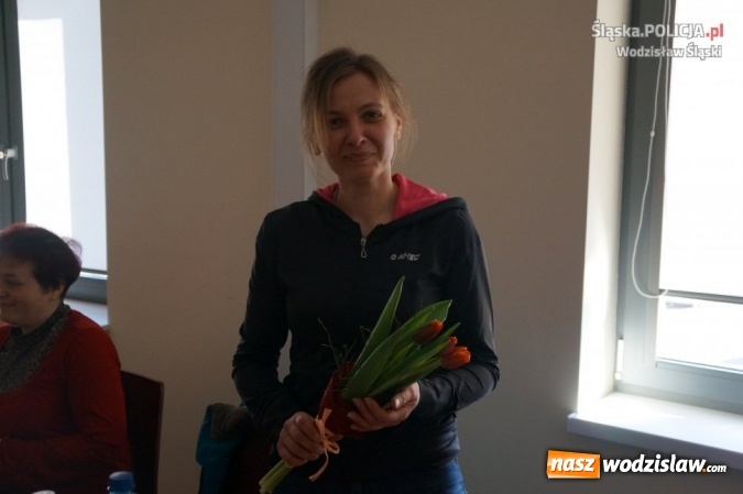 Zdjęcie w galerii na portalu naszwodzislaw.com: Kurs samoobrony i zawody strzeleckie. Za nami Dzień Kobiet w wodzisławskiej komendzie  wiadomości z regionu