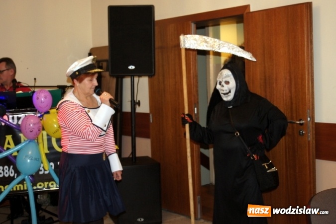 Zdjęcie w galerii na portalu naszwodzislaw.com: Gogołowskie KGW pożegnało karnawał podczas Babskiego Combra wiadomości z regionu