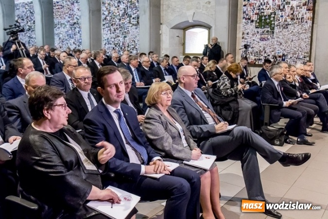 Zdjęcie w galerii na portalu naszwodzislaw.com: Powiaty w obronie samorządu wiadomości z regionu