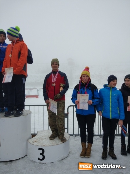 Zdjęcie w galerii na portalu naszwodzislaw.com: Brązowy medal w finale wojewódzkim w biegach narciarskich dla uczniów G3 wiadomości z regionu