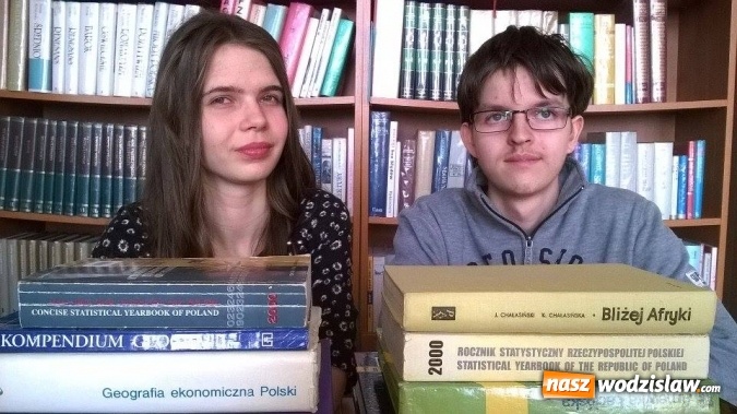 Zdjęcie w galerii na portalu naszwodzislaw.com: Uczniowie I LO powalczą o tytuł laureata Olimpiady Statystycznej  wiadomości z regionu