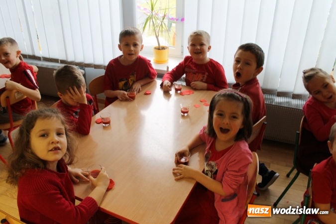 Zdjęcie w galerii na portalu naszwodzislaw.com: Hiszpańska zabawa w Plastusiowie  wiadomości z regionu