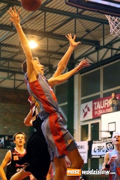 Zdjęcie w galerii na portalu naszwodzislaw.com: Koszykarze MKS Wodzisław górą! Wicelider tabeli pokonany  wiadomości z regionu