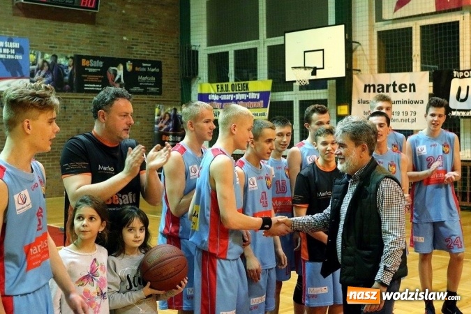 Zdjęcie w galerii na portalu naszwodzislaw.com: Koszykarze MKS Wodzisław górą! Wicelider tabeli pokonany  wiadomości z regionu
