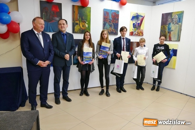 Zdjęcie w galerii na portalu naszwodzislaw.com: Za nami IV Powiatowy Konkurs Języka Angielskiego dla Gimnazjalistów wiadomości z regionu