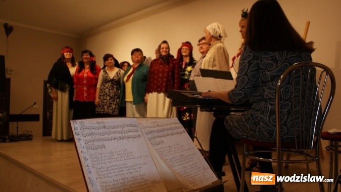 Zdjęcie w galerii na portalu naszwodzislaw.com: Koło Gospodyń Wiejskich w Mszanie świętowało Dzień Kobiet wiadomości z regionu