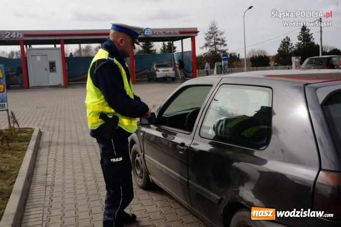 Zdjęcie w galerii na portalu naszwodzislaw.com: Policja: kierowcy jeżdżą bez pasów! wiadomości z regionu