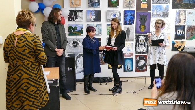 Zdjęcie w galerii na portalu naszwodzislaw.com: Spacer po wyobraźni - Strach ma wielkie oczy. Podsumowanie Regionalnego Konkursu Artystycznego dla Gimnazjalistów wiadomości z regionu