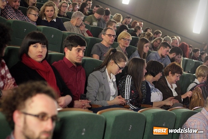 Zdjęcie w galerii na portalu naszwodzislaw.com: Formacja Organek na scenie Rydułtowskiego Centrum Kultury wiadomości z regionu