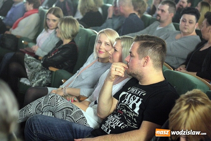 Zdjęcie w galerii na portalu naszwodzislaw.com: Formacja Organek na scenie Rydułtowskiego Centrum Kultury wiadomości z regionu