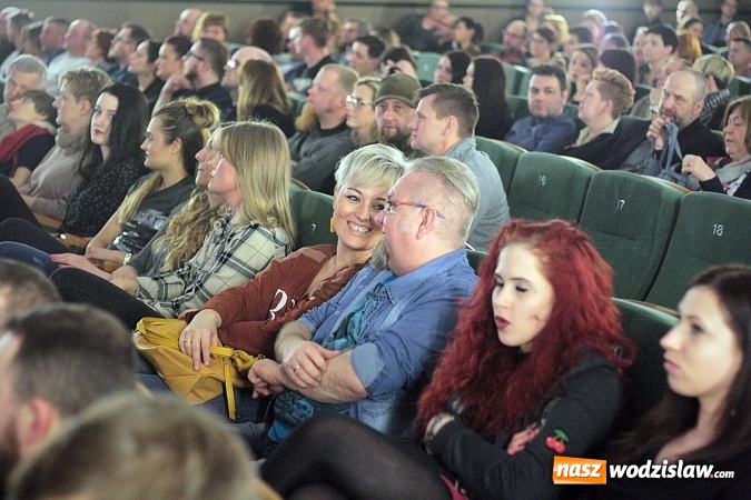 Zdjęcie w galerii na portalu naszwodzislaw.com: Formacja Organek na scenie Rydułtowskiego Centrum Kultury wiadomości z regionu