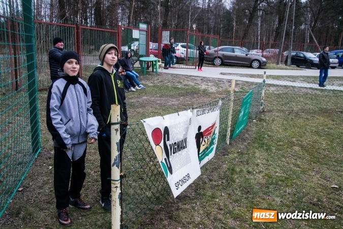 Zdjęcie w galerii na portalu naszwodzislaw.com: Płomień z Połomi nie dał szans gotartowickim Sygnałom wiadomości z regionu