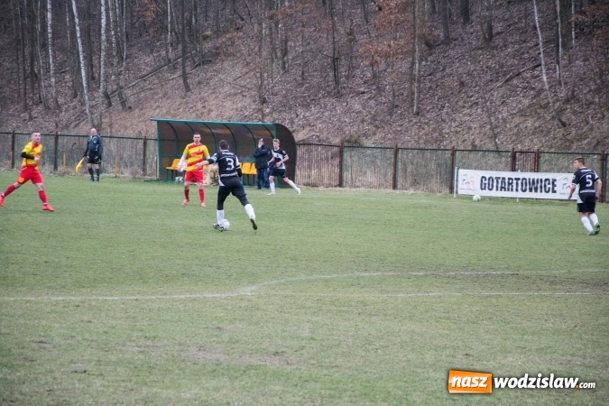 Zdjęcie w galerii na portalu naszwodzislaw.com: Płomień z Połomi nie dał szans gotartowickim Sygnałom wiadomości z regionu