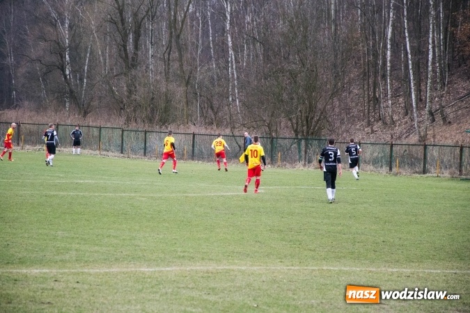 Zdjęcie w galerii na portalu naszwodzislaw.com: Płomień z Połomi nie dał szans gotartowickim Sygnałom wiadomości z regionu