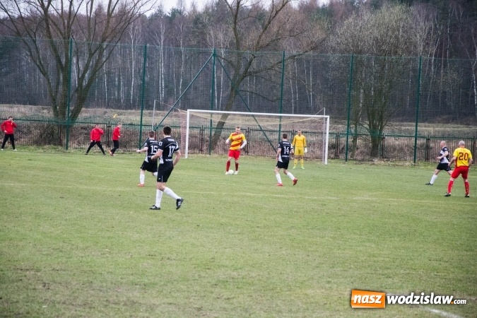 Zdjęcie w galerii na portalu naszwodzislaw.com: Płomień z Połomi nie dał szans gotartowickim Sygnałom wiadomości z regionu