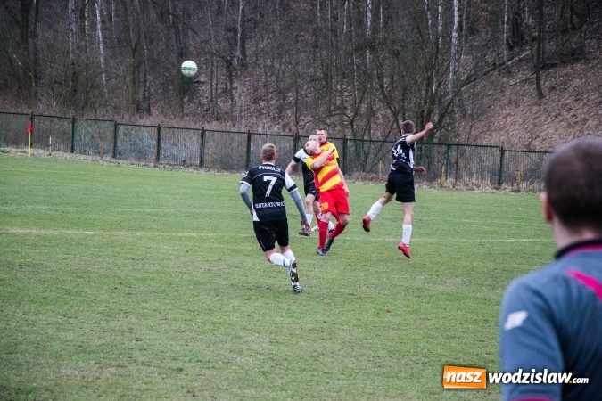 Zdjęcie w galerii na portalu naszwodzislaw.com: Płomień z Połomi nie dał szans gotartowickim Sygnałom wiadomości z regionu