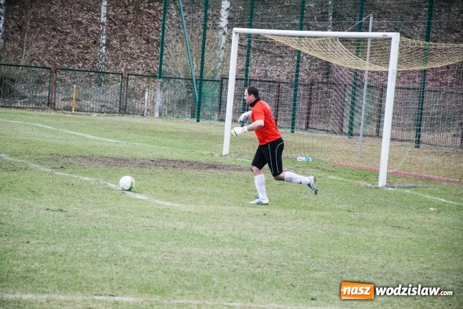 Zdjęcie w galerii na portalu naszwodzislaw.com: Płomień z Połomi nie dał szans gotartowickim Sygnałom wiadomości z regionu