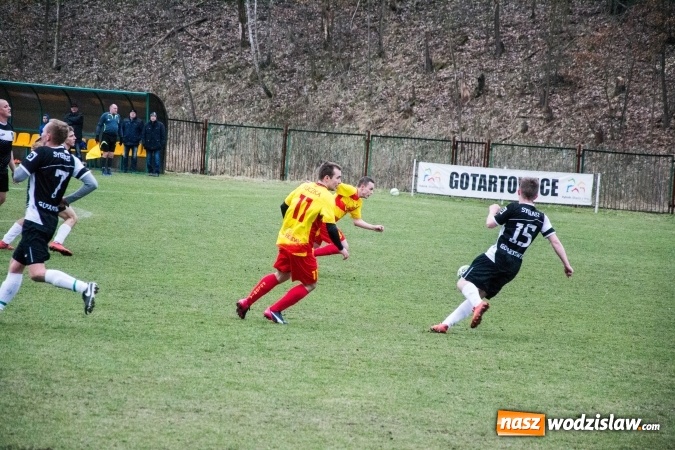 Zdjęcie w galerii na portalu naszwodzislaw.com: Płomień z Połomi nie dał szans gotartowickim Sygnałom wiadomości z regionu